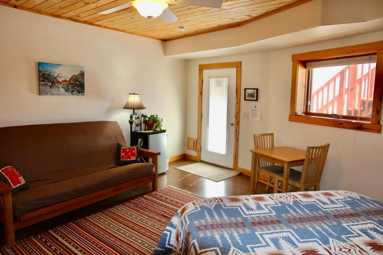 Red Moon Lodge Moab Eksteriør billede